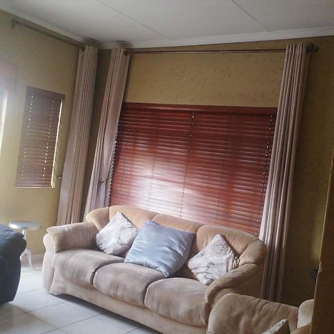 Sphesihle's room
