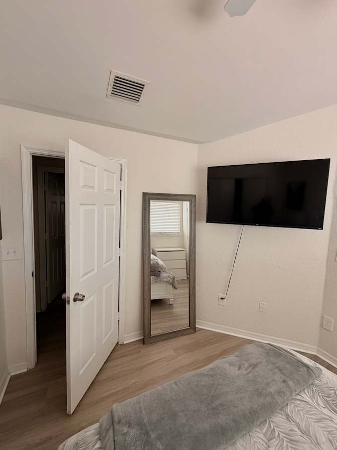 Mariana's room