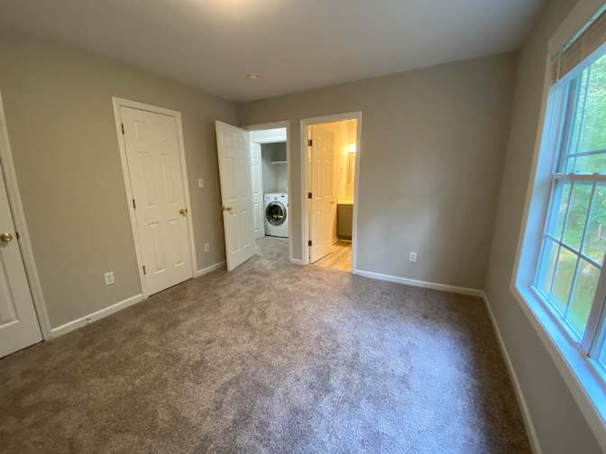 Alcove Rooms's room