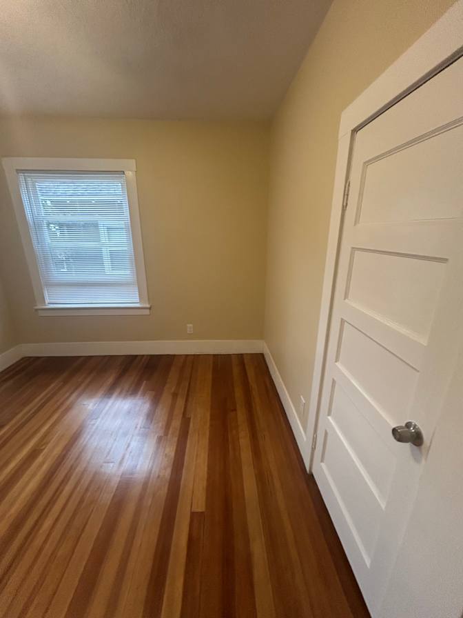 Maximeize Management's room