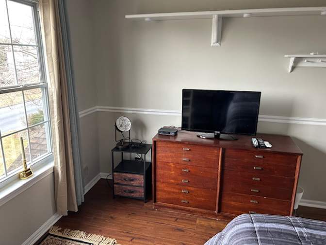 Tony's room