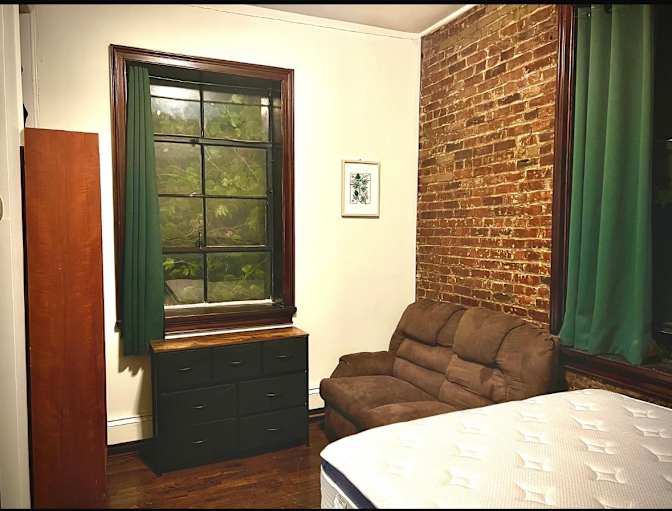Jennifer Doscher's room