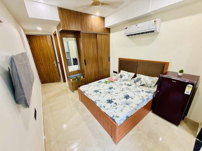 Tariq's room
