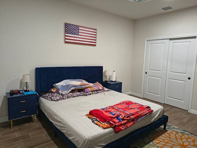 Arun J's room