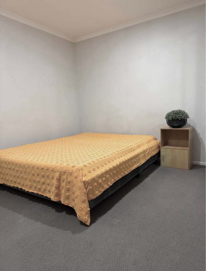 Aisha's room