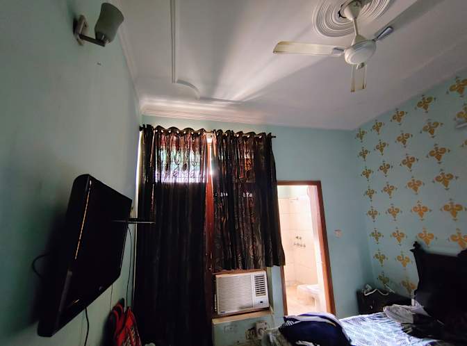 Ashlesha Kashyap's room