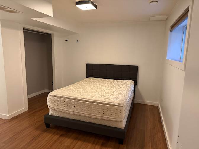 Julien's room