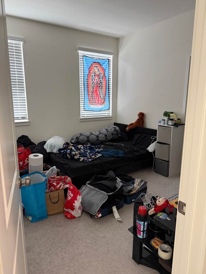 Mo's room