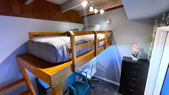 Julian Guerrero's room