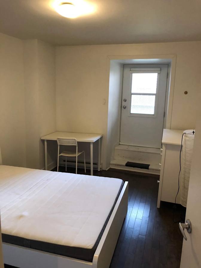 Nandika Mukherjee's room