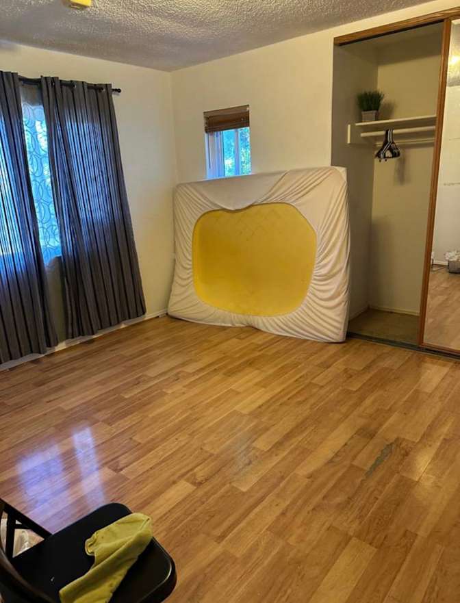 M's room