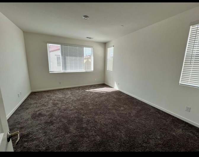 Manuss's room