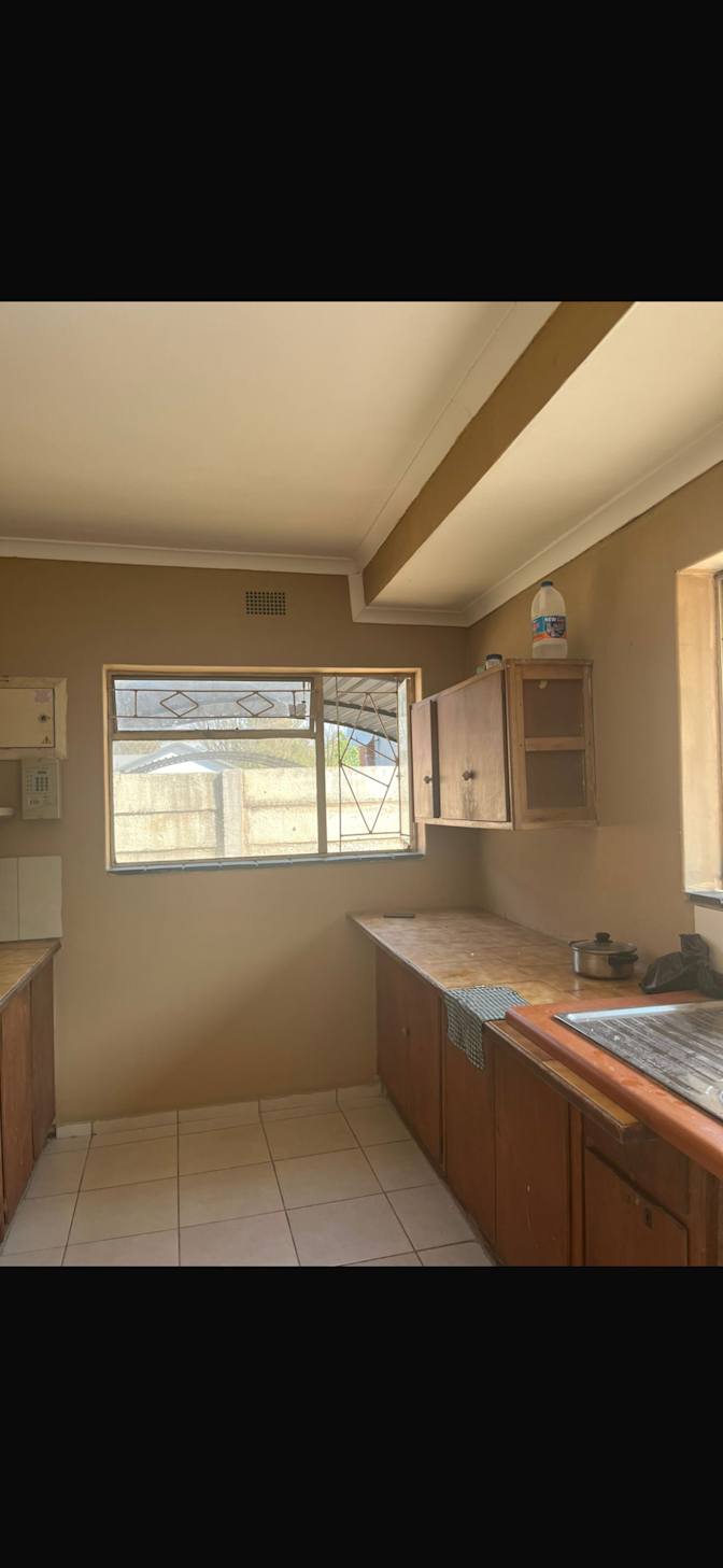 sisonke's room