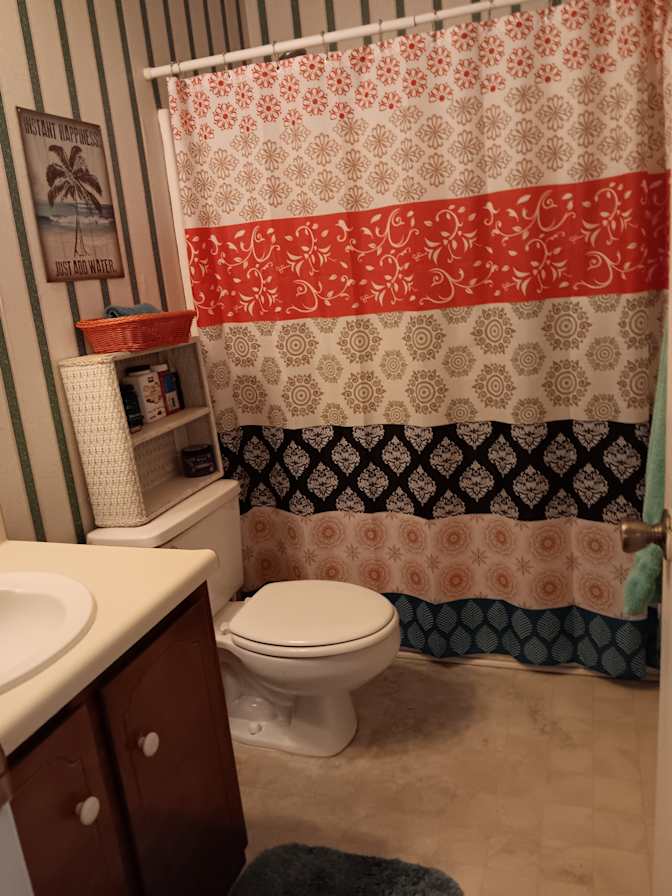 Alice's room