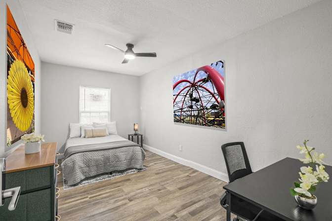 PadSplit's room