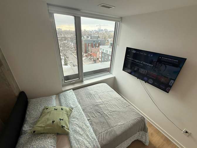 Meryem ikbal Yaman's room