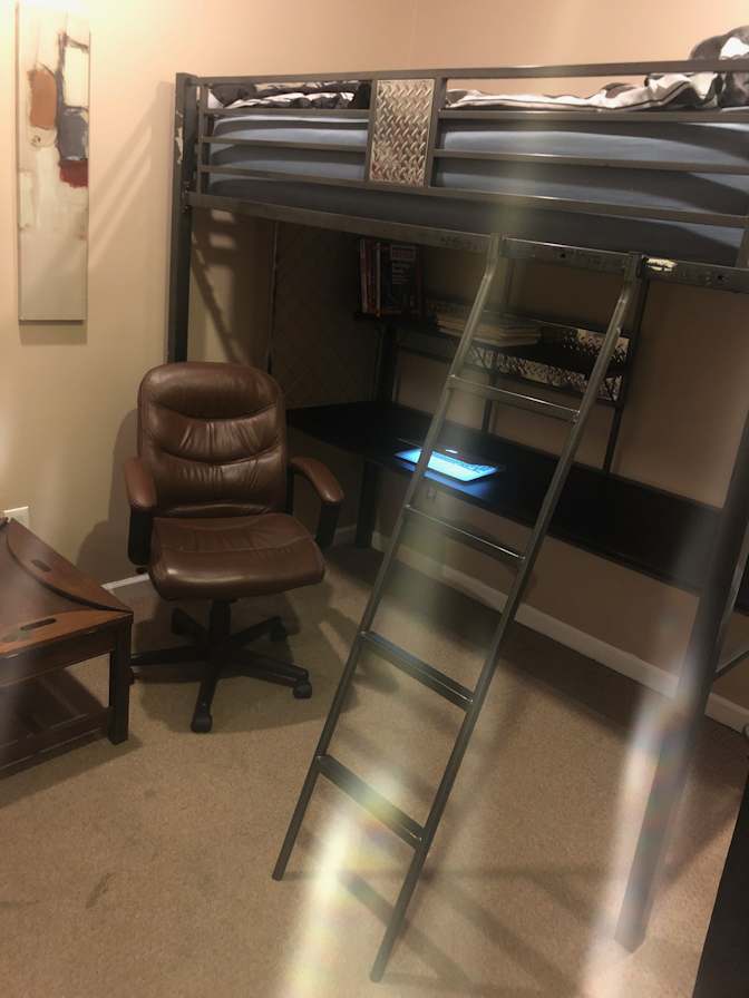 Thomas's room