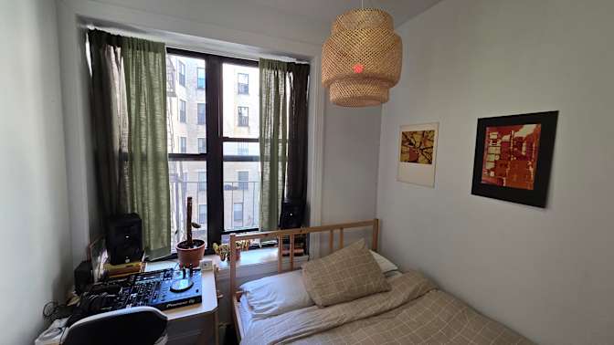 Alexi's room