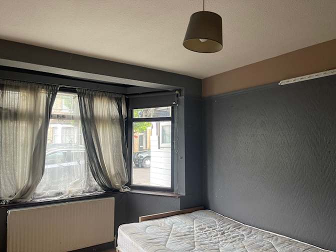 Joel Oluwaseun Faparusi's room