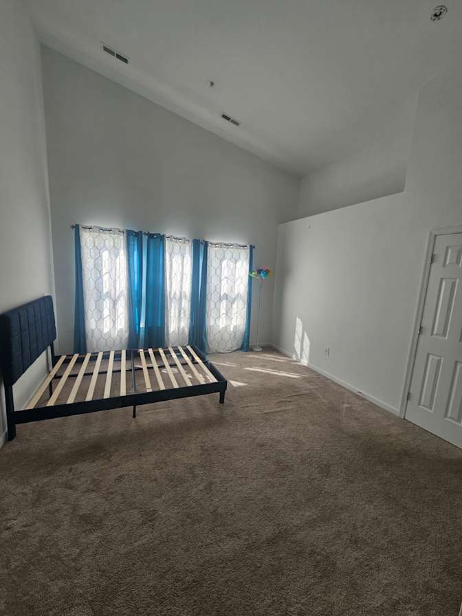 Jay Ash's room