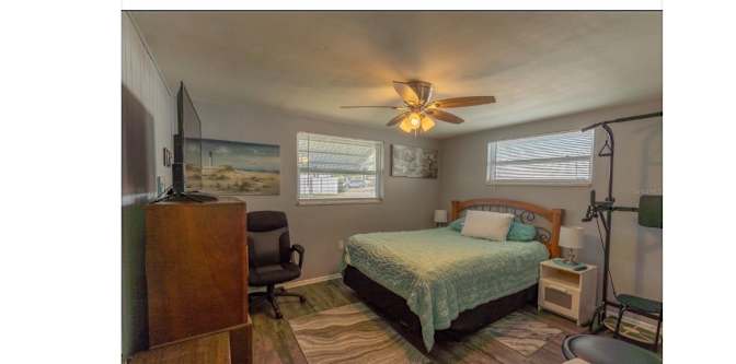 Paulina's room