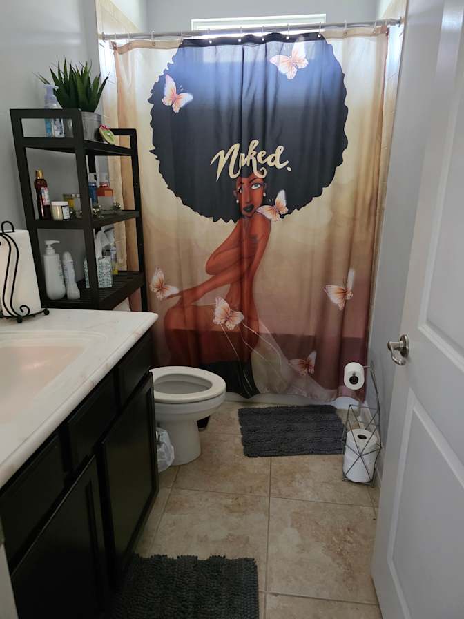 Alonzo's room