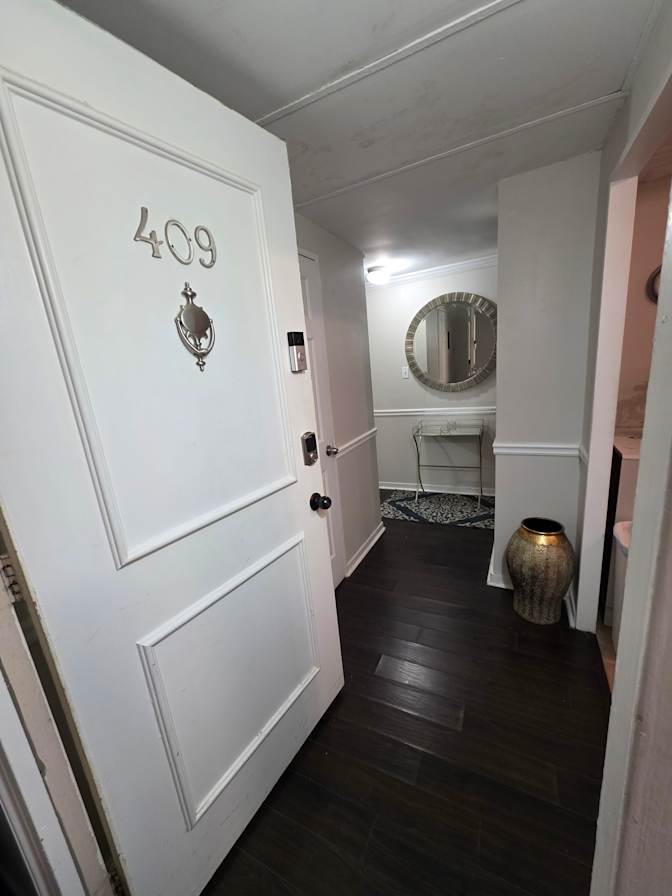 CL&C Property Management and Consulting's room