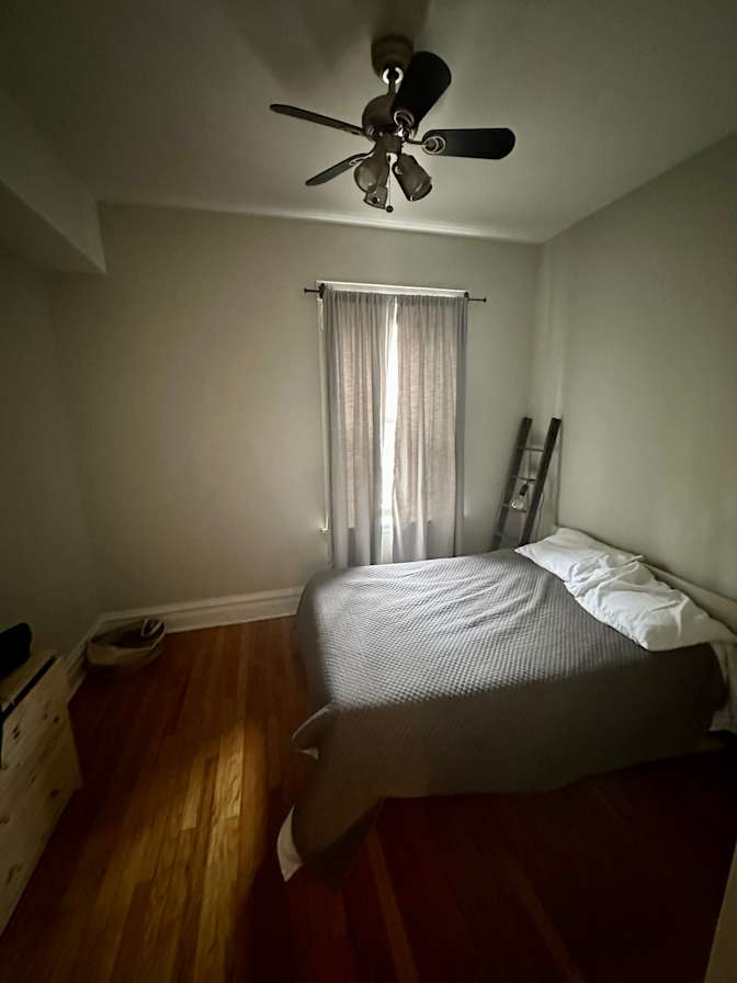 Jorge's room