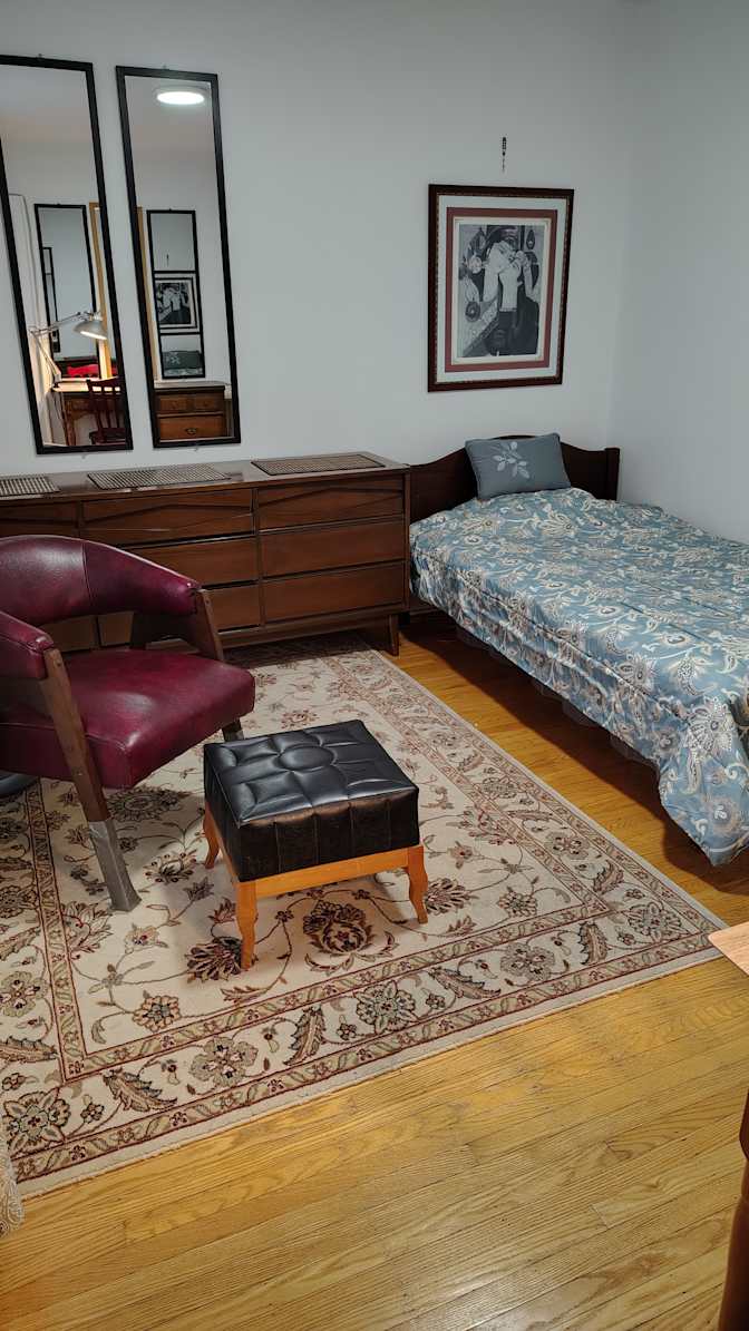 Barclay House's room