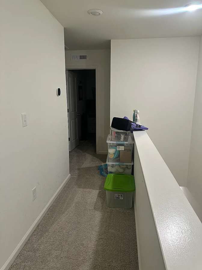 Alcove Rooms's room