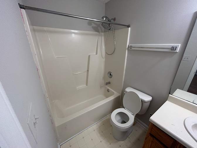 Alcove Rooms's room
