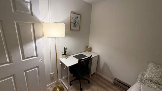 Hal Kerimov's room