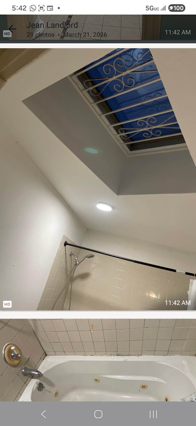 moise richardson's room