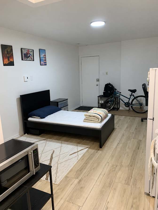 Hamza's room