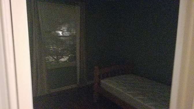 Enrique's room