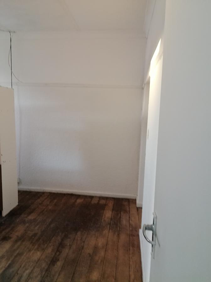Ray's room