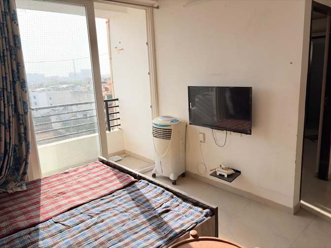 Arka Chakraborty's room
