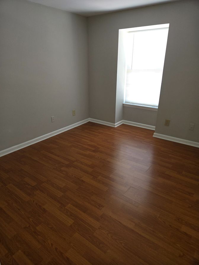 Alcove Rooms's room