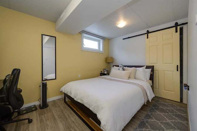Shane Hastings's room