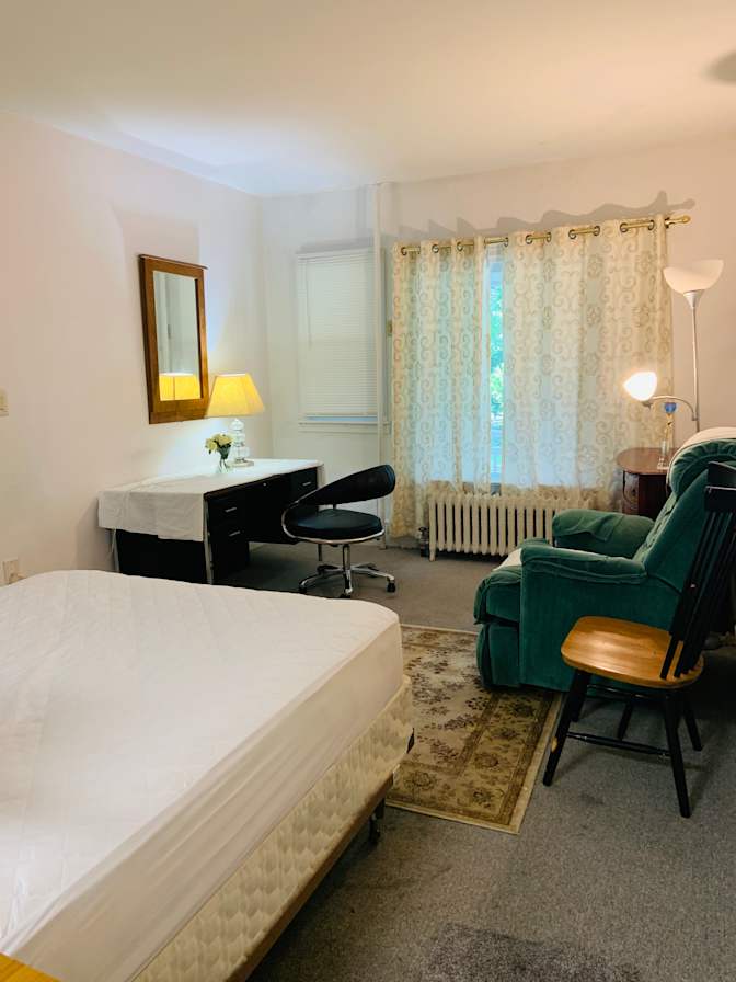 Liza's room