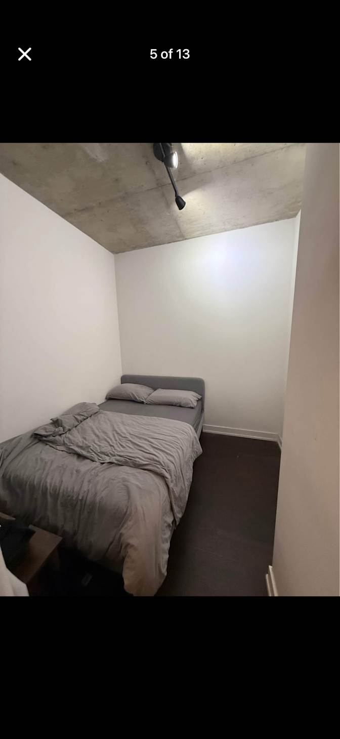 Onur's room