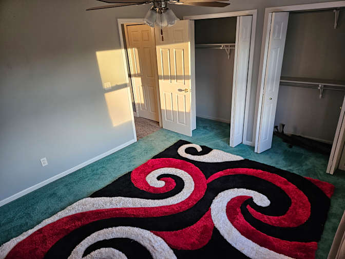 Debra L Kudrycki's room
