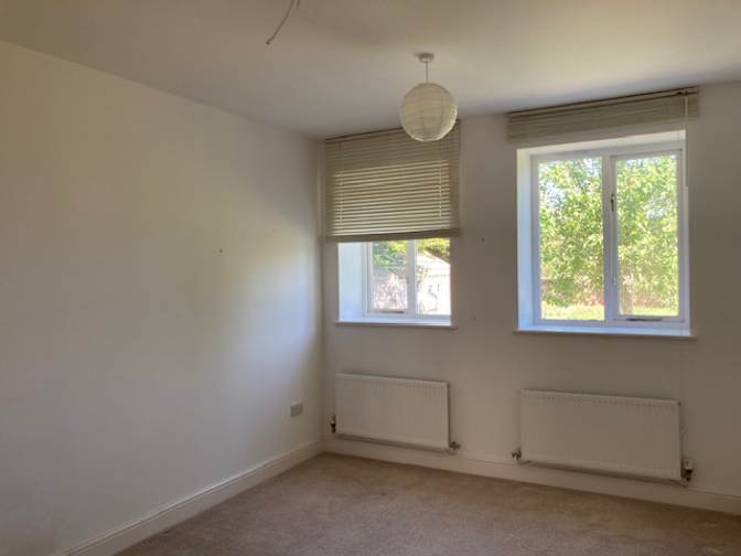 carl's room