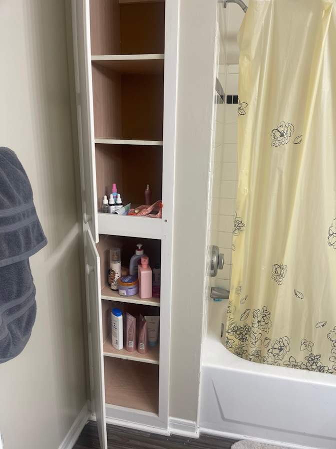 Angelica's room