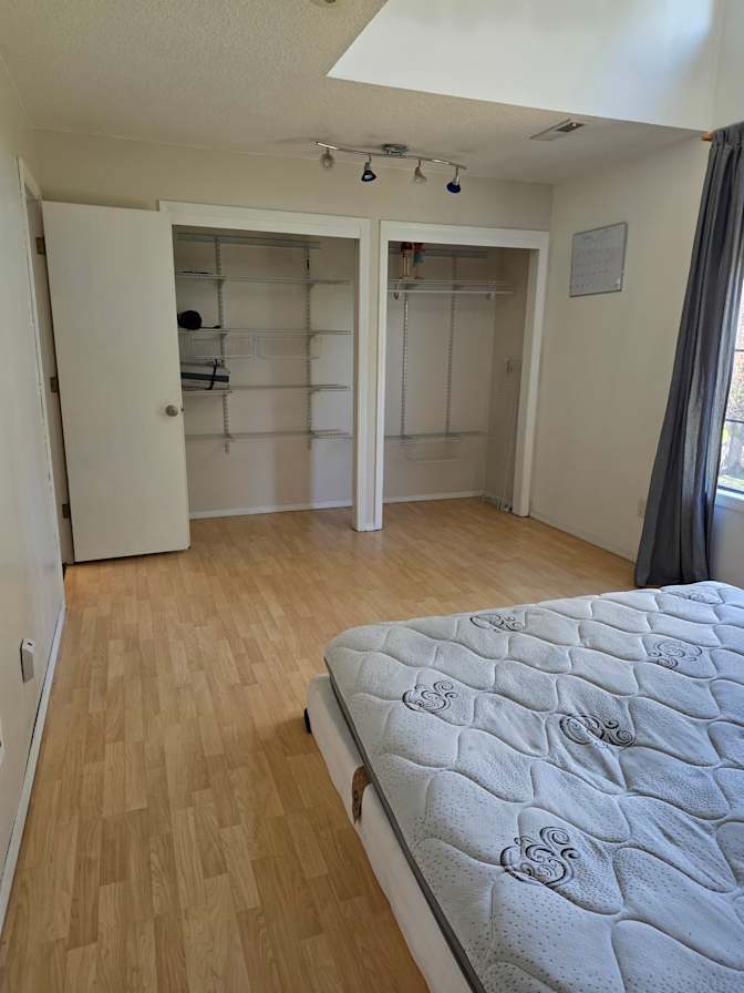 JoAnn's room