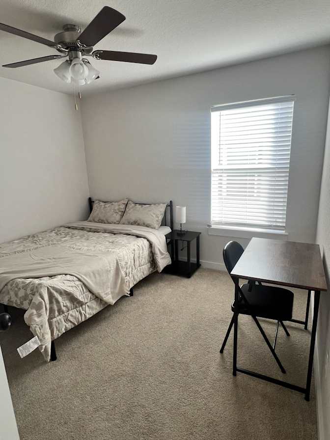 PadSplit's room