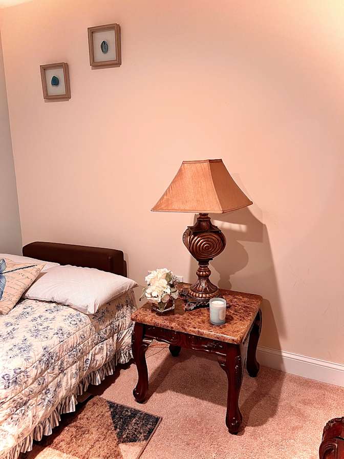 Carla's room