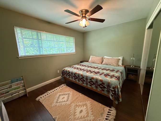 Lola's room
