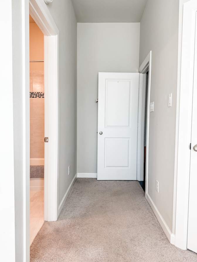Nhu Hoang's room
