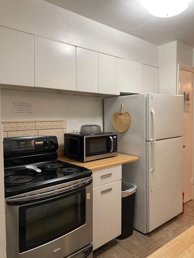 College Park Bed and Bath's's room